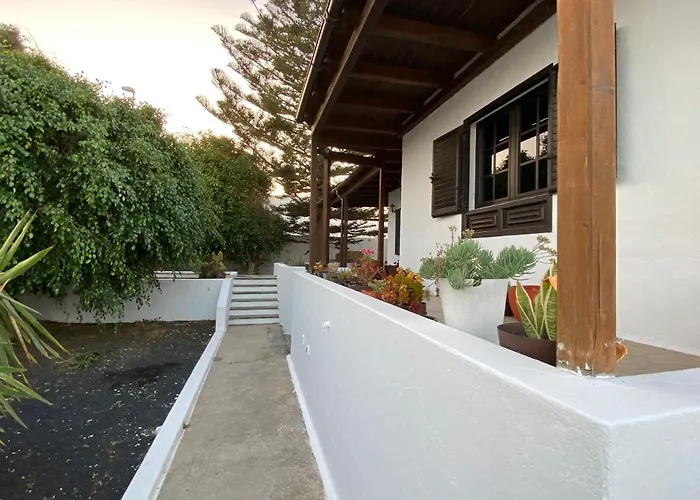 וילה Isabel San Bartolomé